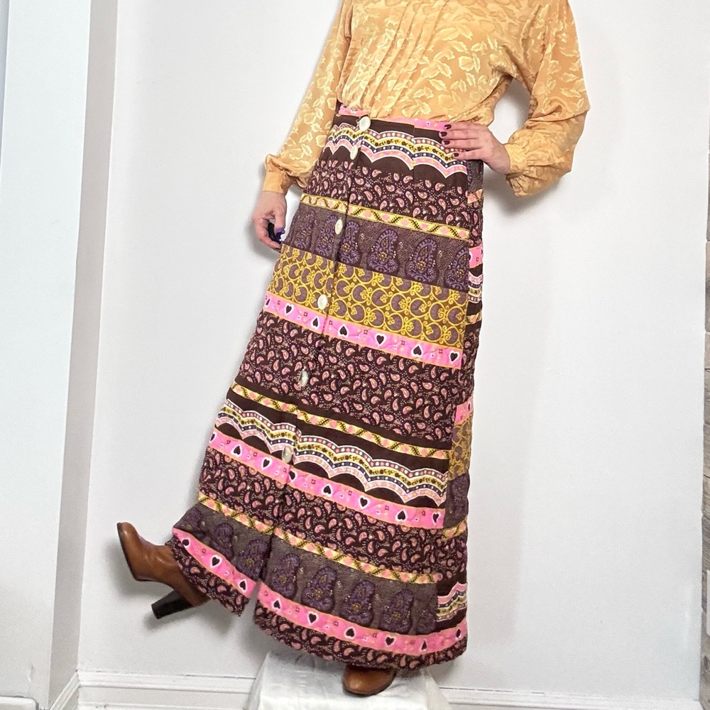 70's Vintage - Quilted Paisley Women's Maxi Skirt - Size S/M